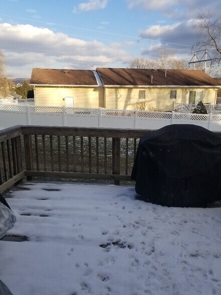 Building Photo - 1013 Ann Marie Dr