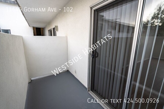 Building Photo - 11645 Gorham Ave