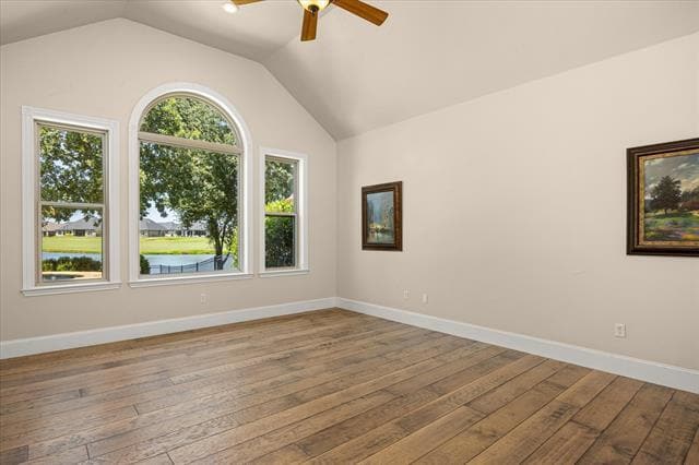 Building Photo - 2310 Vienna Dr