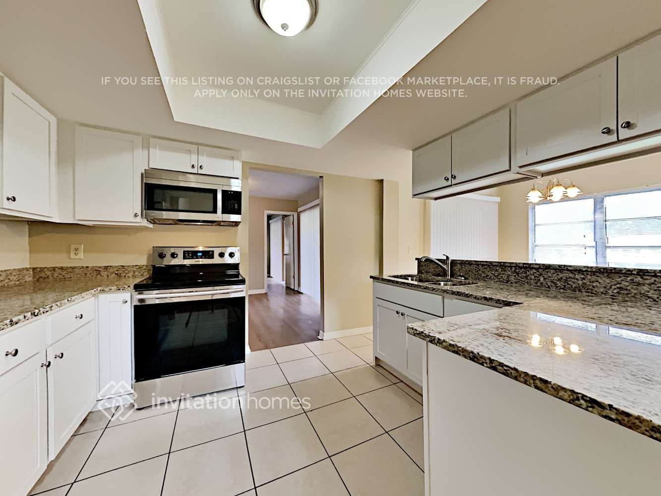 Building Photo - 2059 Sandpiper Dr