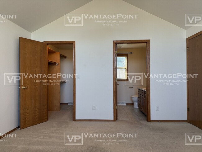 Building Photo - 2125 Elvira Way