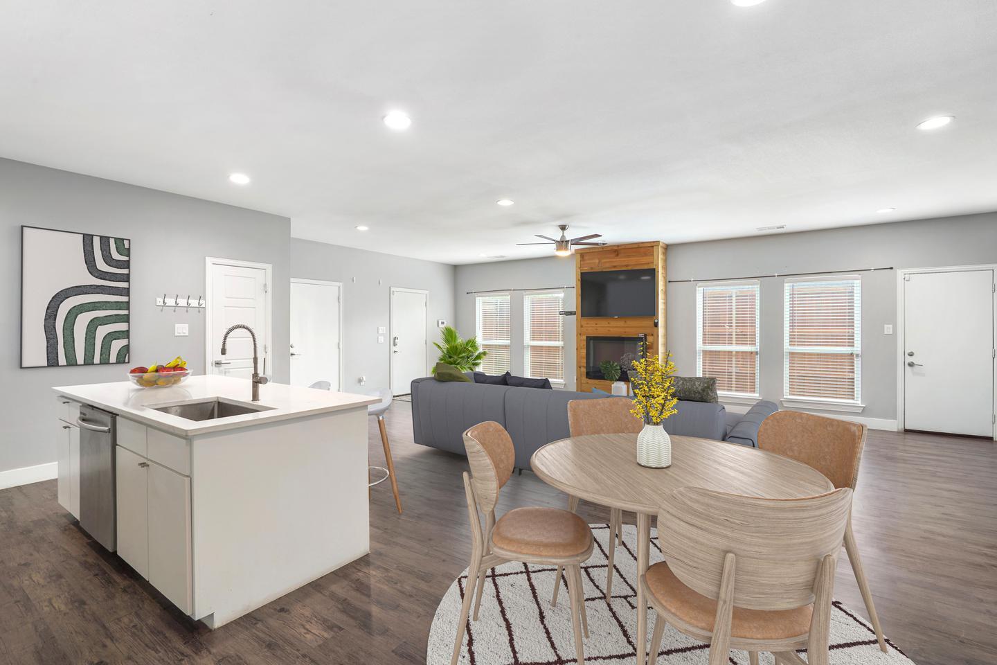 Building Photo - Modern Eagle Ford home with large fenced yard