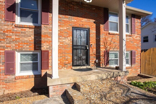 Building Photo - 312 Paragon Mills Rd