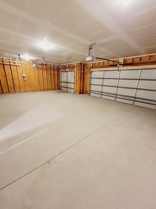 Building Photo - 5289 N Toben Ct