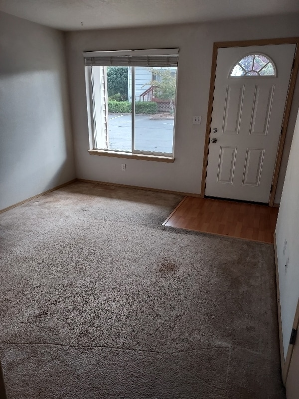 Building Photo - 426 Wynooski St