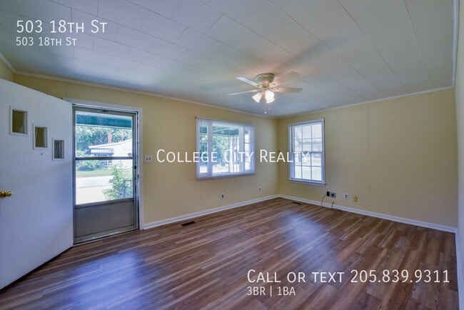 Building Photo - 503 18th St