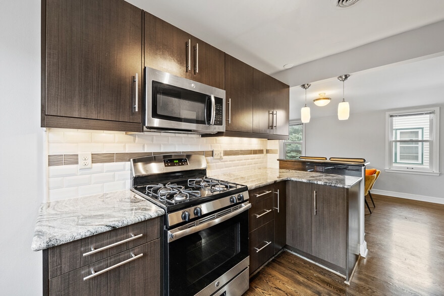 Building Photo - 3808 S Brust Ave