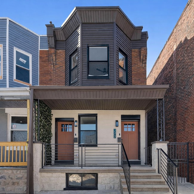 Building Photo - 1502 S 52nd St