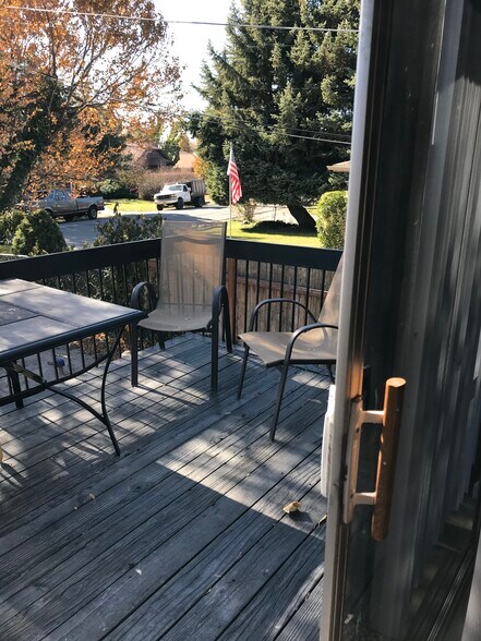 Patio & Lawn - 1411 B Murphy's Lane
