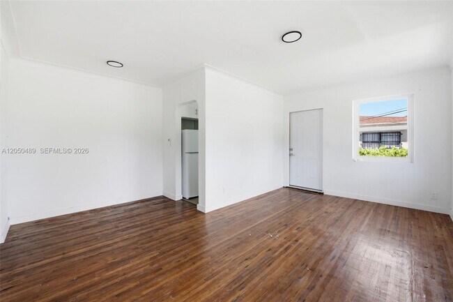 Building Photo - 101 NW 74th St