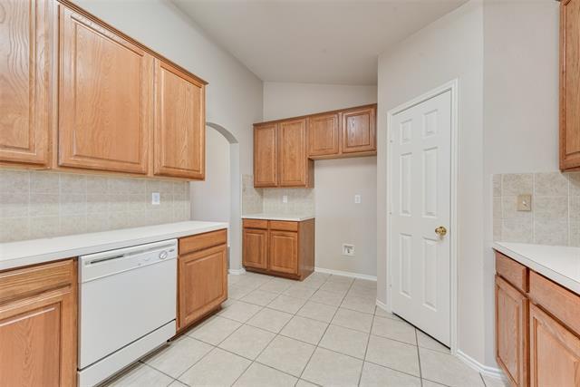 Building Photo - 1217 Spring Water Dr