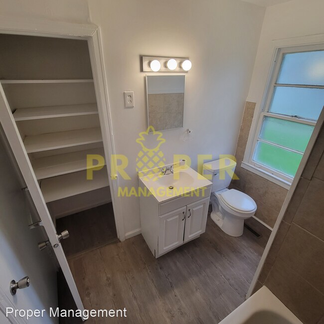 Building Photo - 3 br, 1 bath House - 3963 Nicholas Road