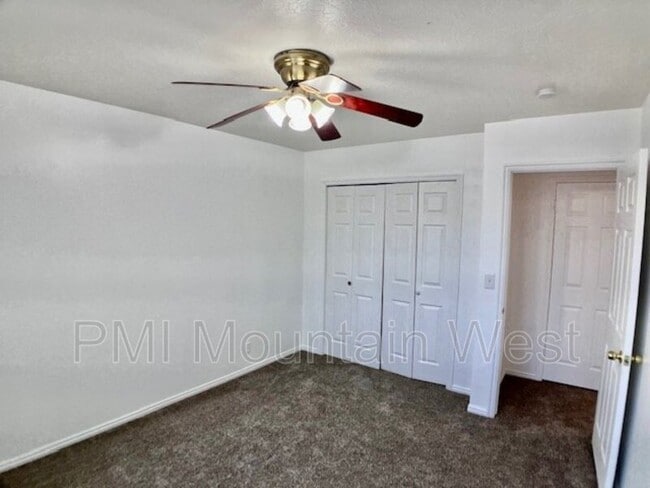 Building Photo - 2186 N 1965 E