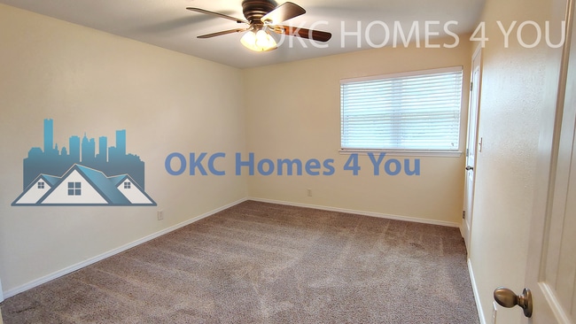 Building Photo - Live in Mustang and save $650 off the first full months rent!