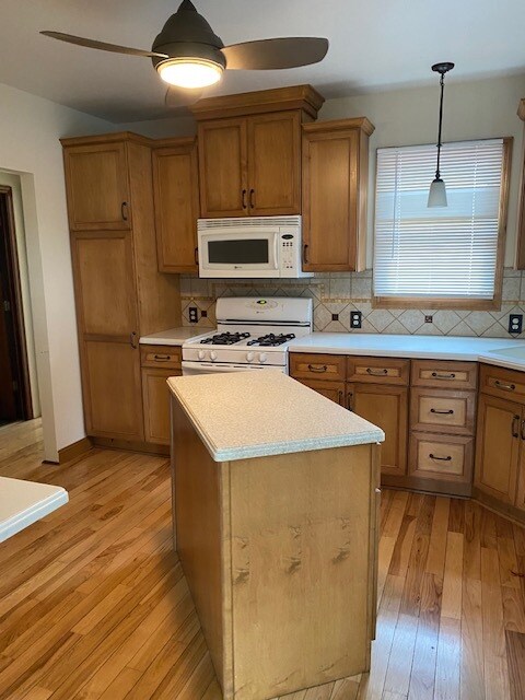 Kitchen - 2808 50th St