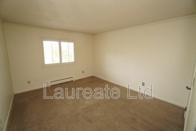 Building Photo - 381 S Ames St