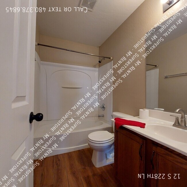 Building Photo - 12 S 228th Ln