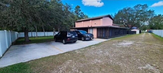 Building Photo - 2860 Granada Blvd
