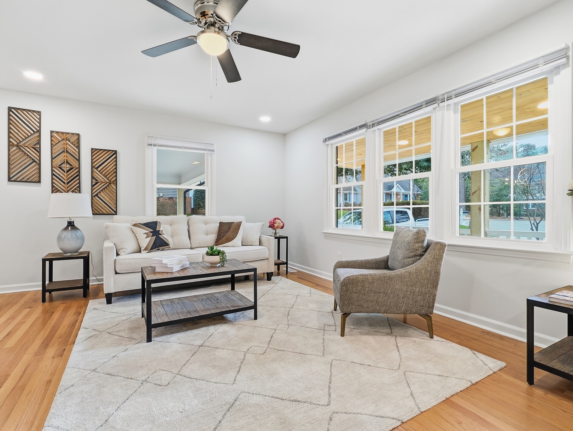 Building Photo - 1113 Yorkshire Dr