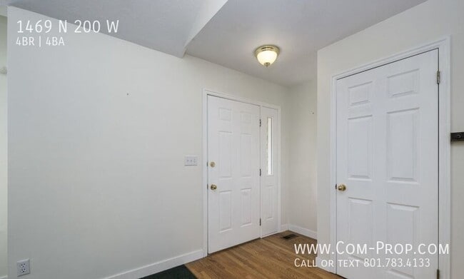 Building Photo - 1469 N 200 W St