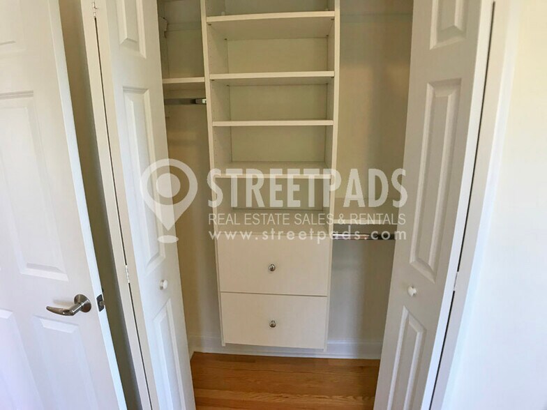 Building Photo - 65 Langdon St