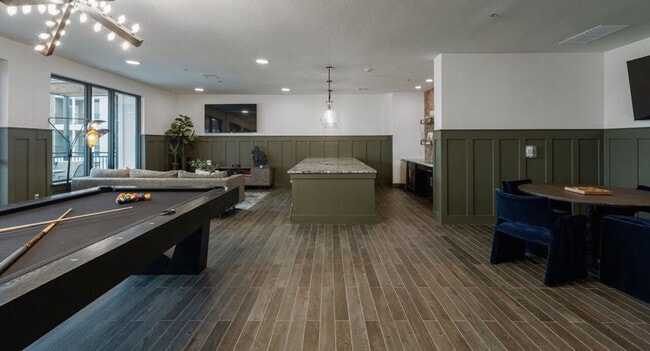 Building Photo - 12100 1/2 Ferrystone Glen Drive-SI ID1240278P