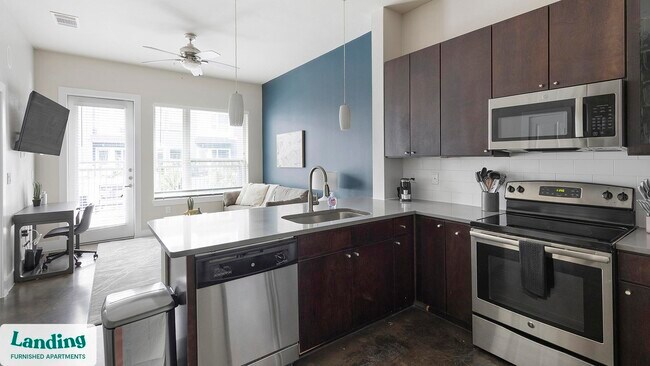 Building Photo - 3501 Ross Ave
