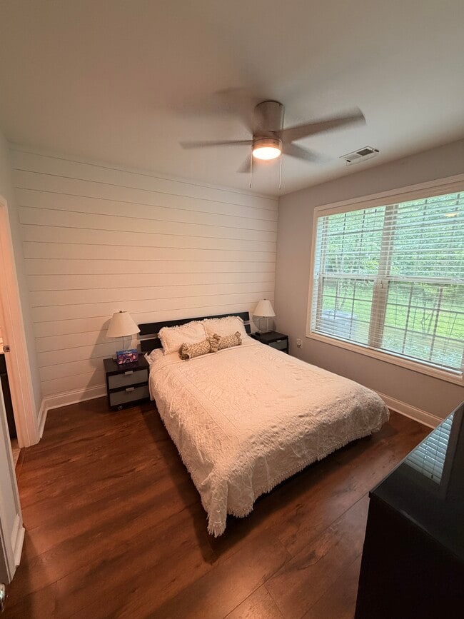 Building Photo - 2279 Tenor Ln