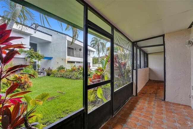 Building Photo - 21300 San Simeon Way