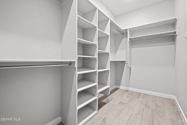 Building Photo - 7348 Mule Team Dr