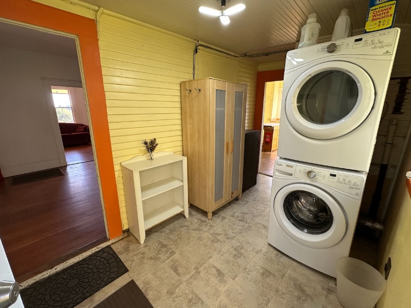 Building Photo - 48 Valley View Rd