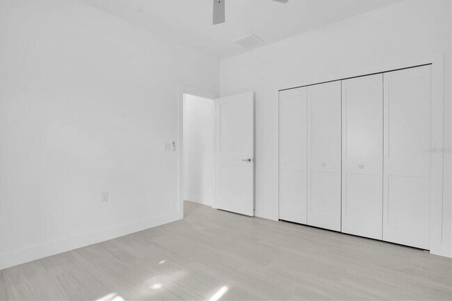 Building Photo - 5331 71st Way N