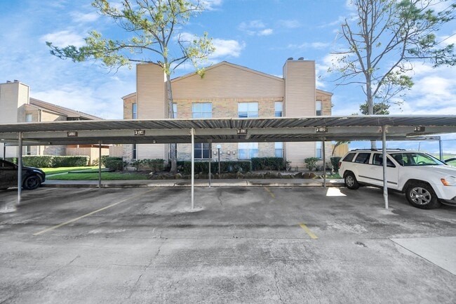 Building Photo - 10555 Turtlewood Ct