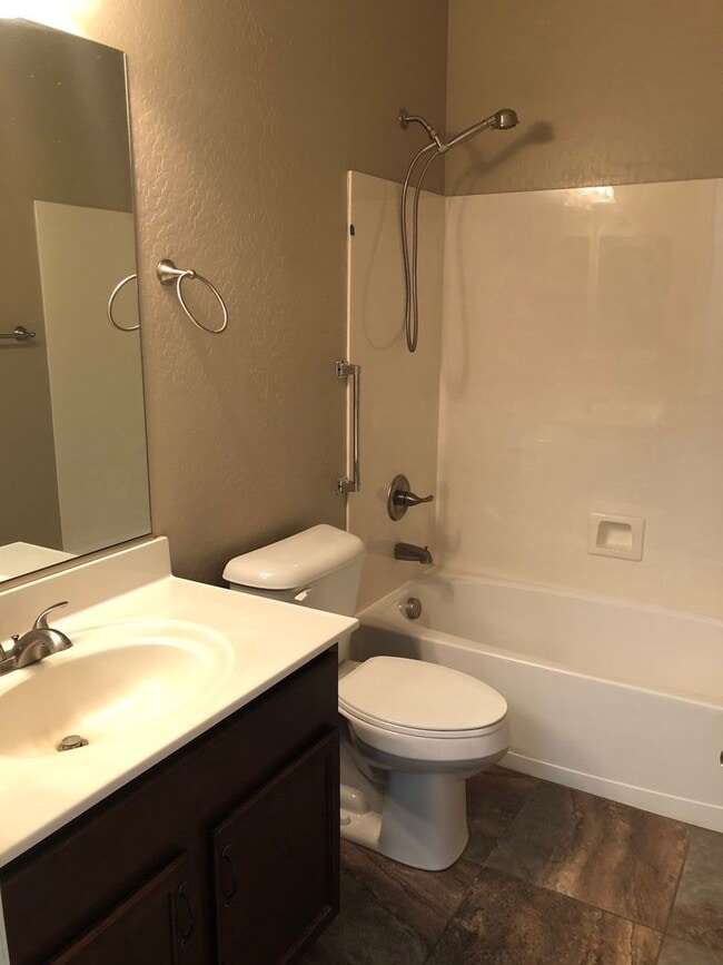 Building Photo - Corner Lot Charmer- Granville Amenities In...