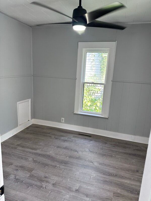 Building Photo - 980 Barney Ave