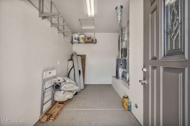 Building Photo - 58 Caliente St