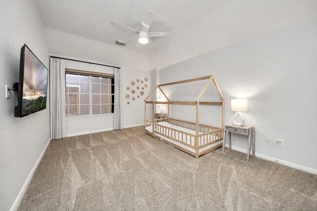 Building Photo - 2730 Empire Oaks Lane