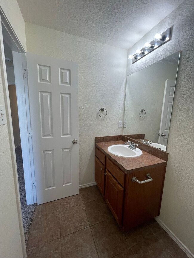 Building Photo - 8436-8438 Jay Street