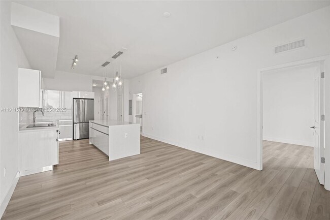 Building Photo - 101 Diplomat Pkwy