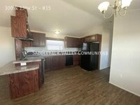 Building Photo - 300 N 13th St
