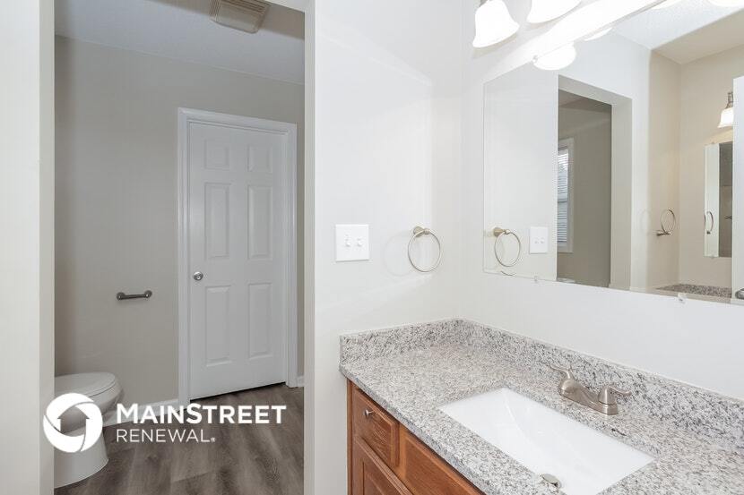 Building Photo - 306 E 28th St