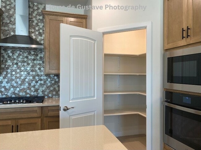 Building Photo - 2681 Silver Hawk Ave
