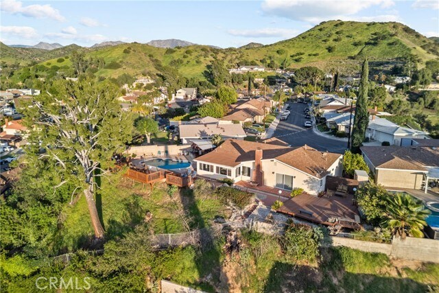 Building Photo - 10561 Alskog St