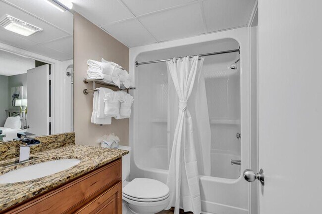 Building Photo - 1700 N Ocean Blvd