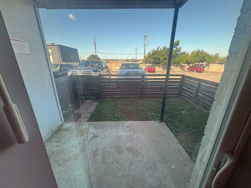 Building Photo - 531 Bedford Rd