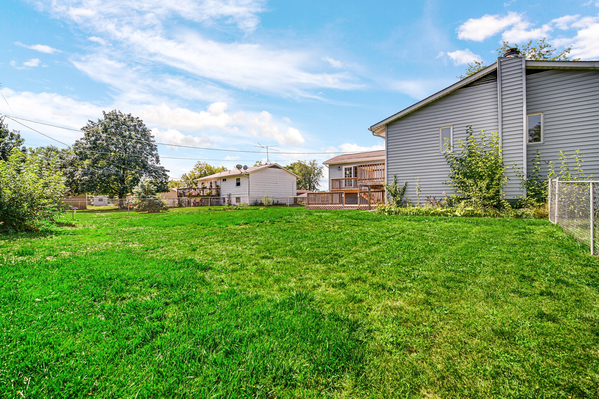 Building Photo - 1023 Westchester Dr