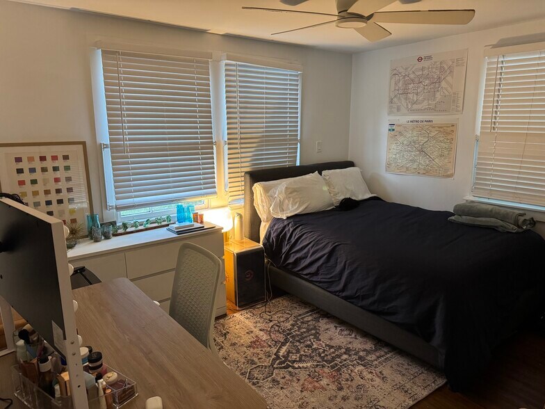 Building Photo - 1126 Cherokee St