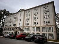 Building Photo - Beautiful, unfurnished studio condo in Myrtle Beach Golf and Yacht. Available now!