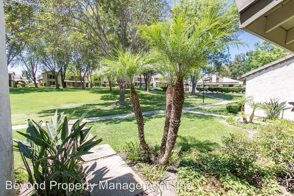 Building Photo - 5244 Edge Park Way