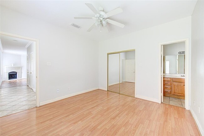 Building Photo - 2023 Gentryside Dr
